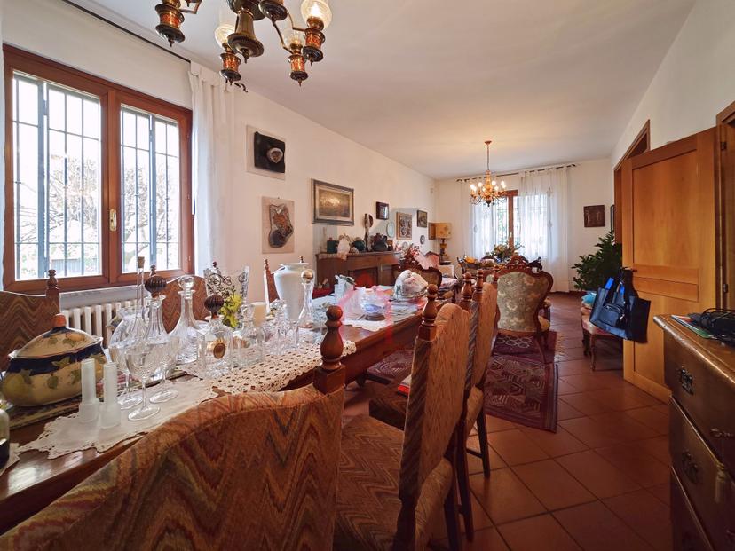 Casa indipendente in Via Fratelli Basini, Forlì — foto 4 di 5