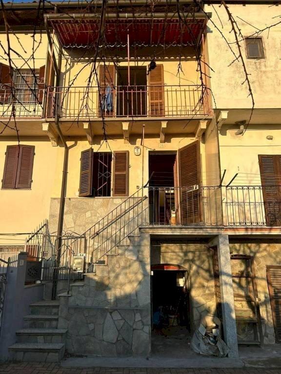 Villa, Rocca d'Arazzo — foto 3 di 5