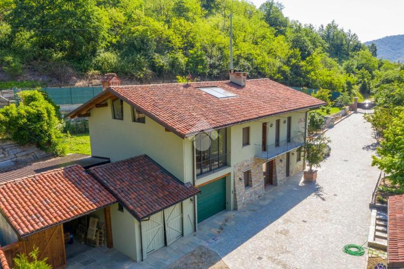 Villa in Via Cambiano 19, Saluzzo — foto 4 di 5