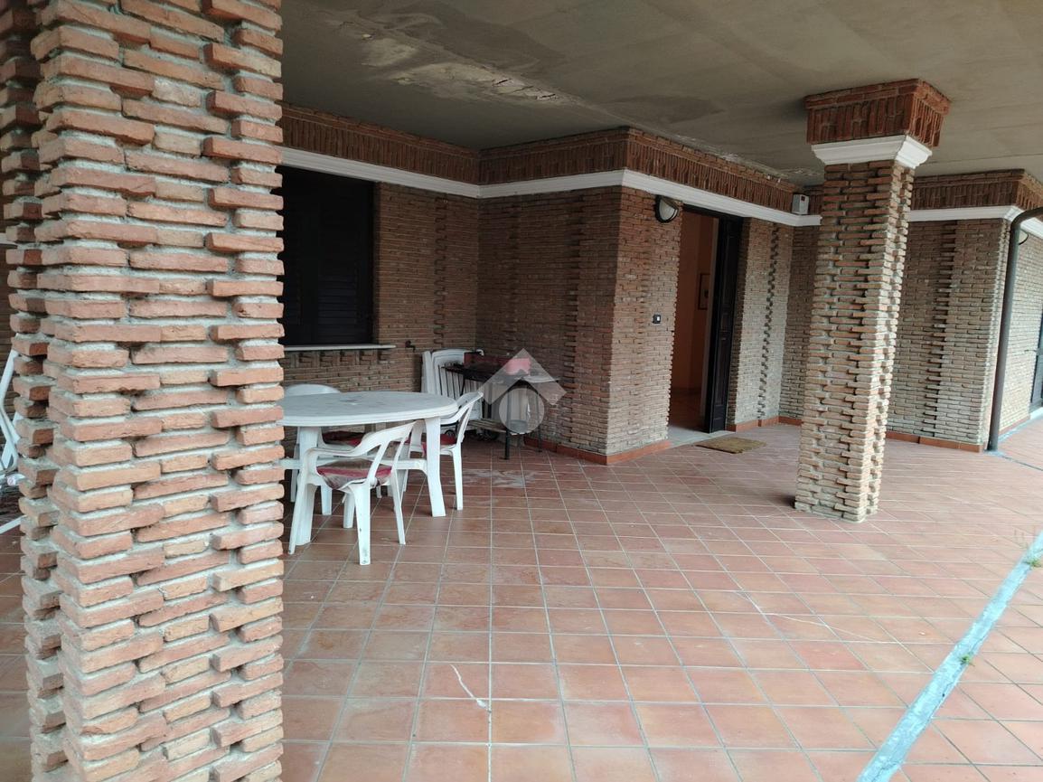 Villa in Via Provinciale, Altavilla Irpina
