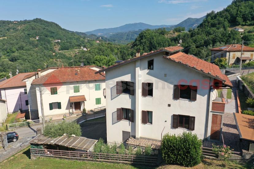 Villa in Via Vandelli 2, Camporgiano — foto 5 di 5