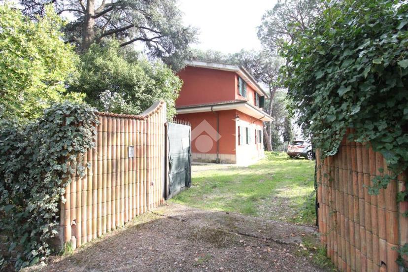 Villa in Via di Valle Ioro, Castelnuovo di Porto — foto 2 di 5