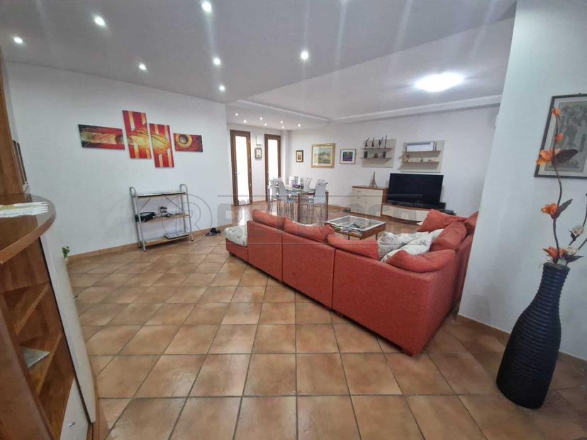Villa a schiera in Via Ugo Fornasari, Castelvetro Piacentino — foto 2 di 5
