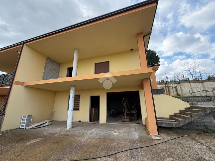 Villa a schiera in Contrada Pantanello, San Giorgio Albanese — foto 5 di 5