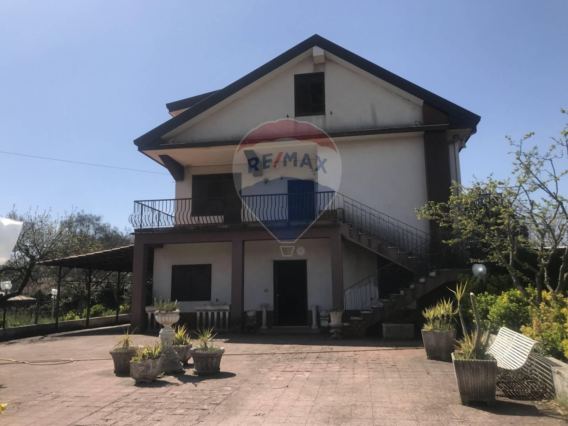 Villa in Via Mattia Preti 15, Pedara