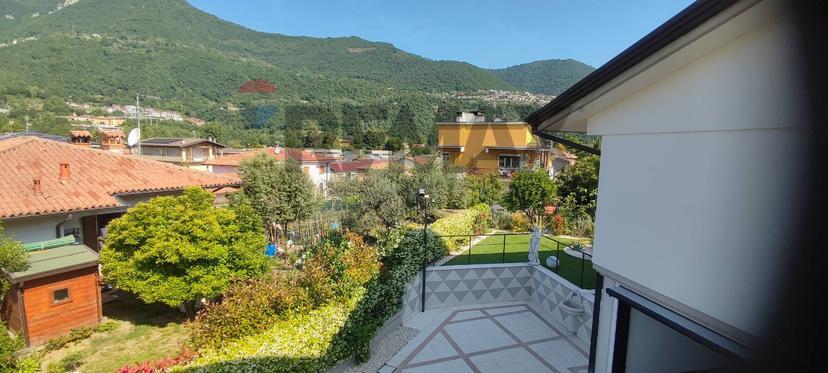 Villa, Roè Volciano — foto 3 di 5