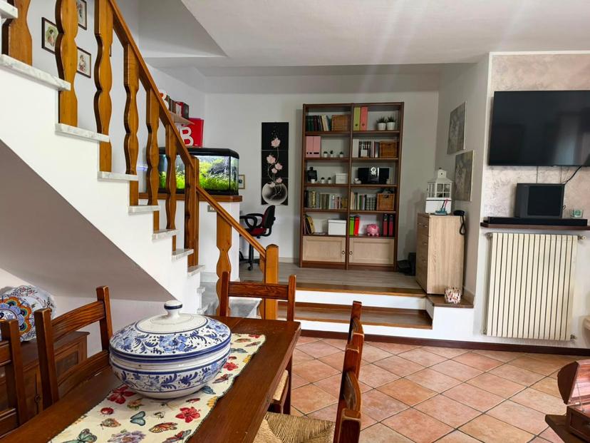 Appartamento, Licciana Nardi — foto 2 di 5