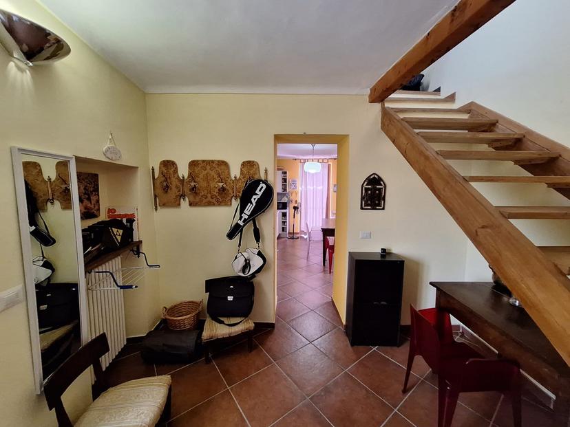 Villa in Via Battisti 10, Ozzano Monferrato — foto 3 di 5