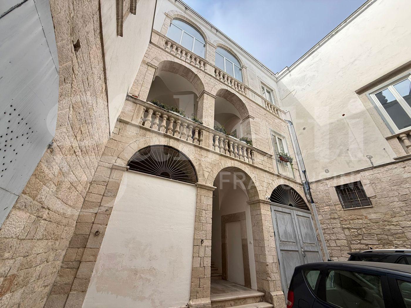 Appartamento in Via Ognissanti , Trani