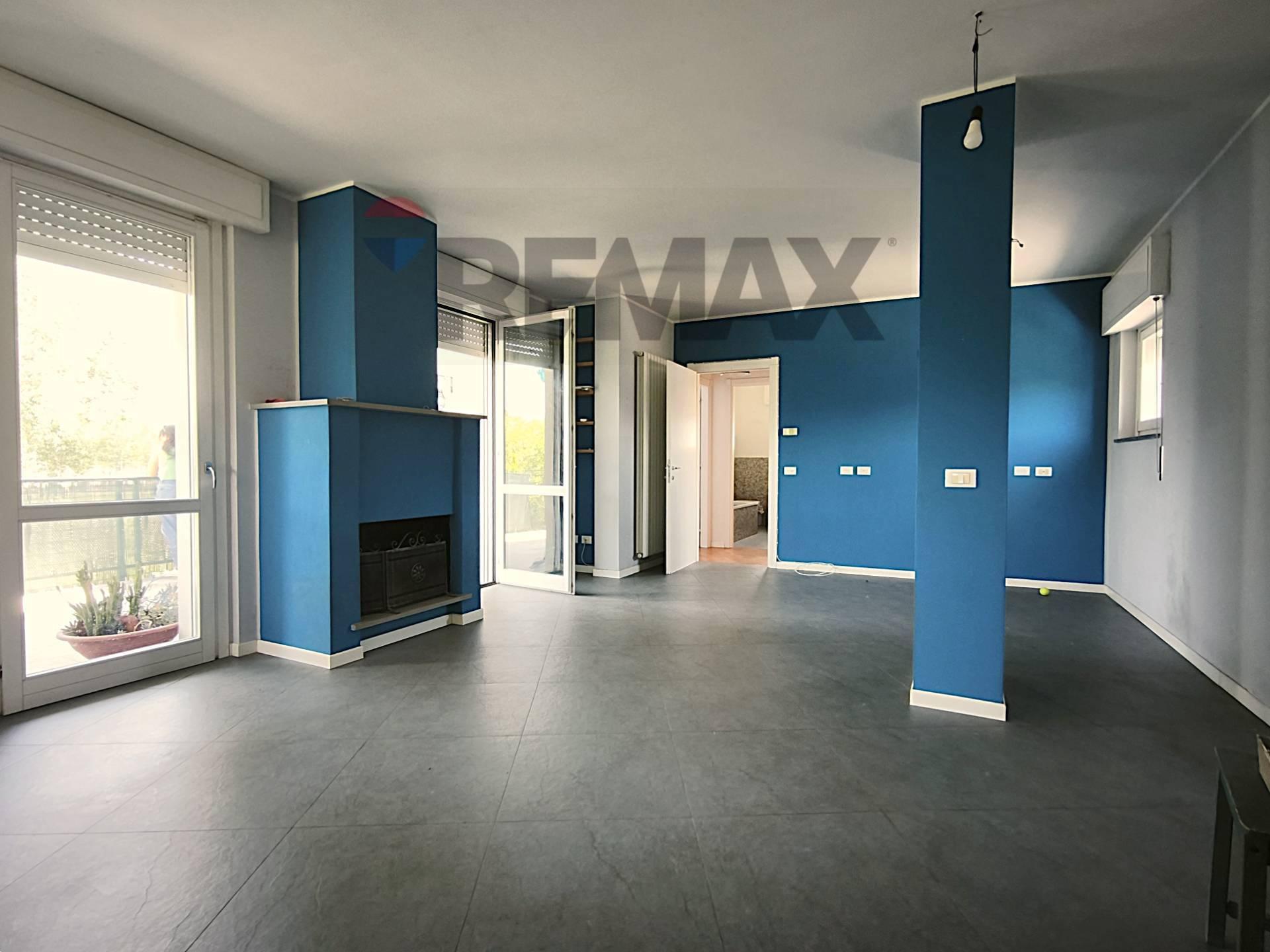 Trilocale in Via Biagi 10, San Martino Siccomario