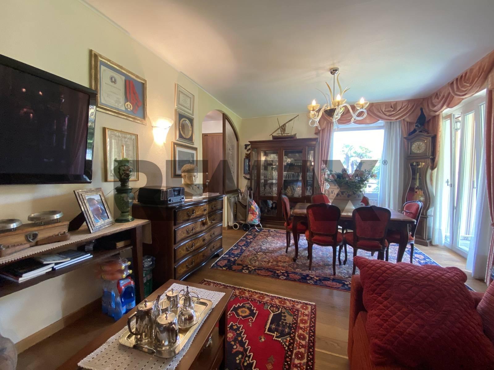 Casa indipendente in Strada Nazionale Sempione 500, Baveno