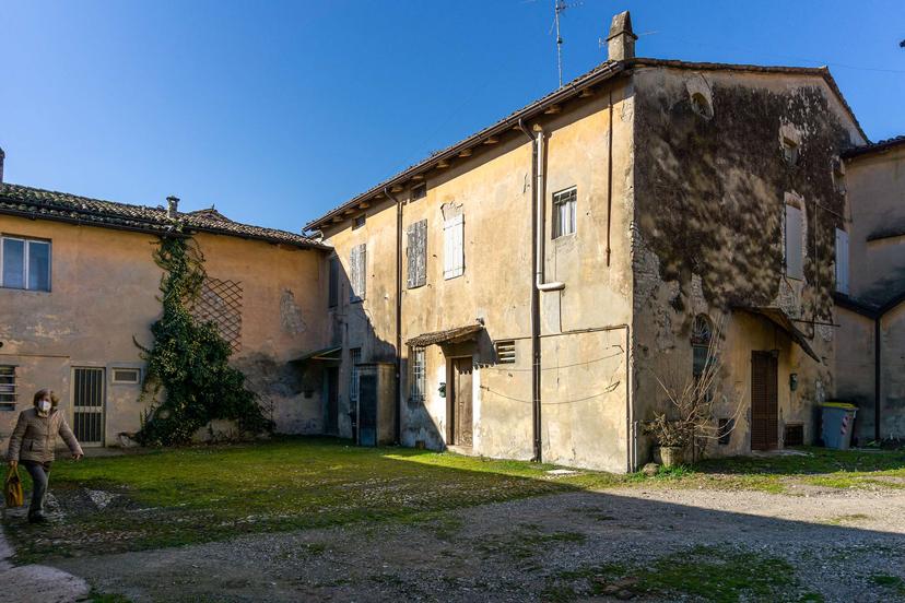 Casa indipendente in Piazza Caduti 19, San Giorgio Piacentino — foto 4 di 5