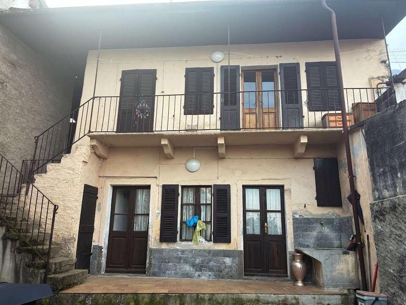Casa indipendente in Crosetto 11, Casale Corte Cerro — foto 2 di 5