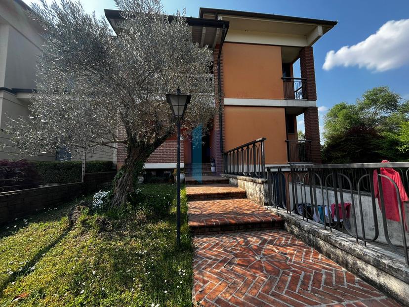 Villa in Via Don Giuseppe Potieri 2, Barbariga — foto 3 di 5