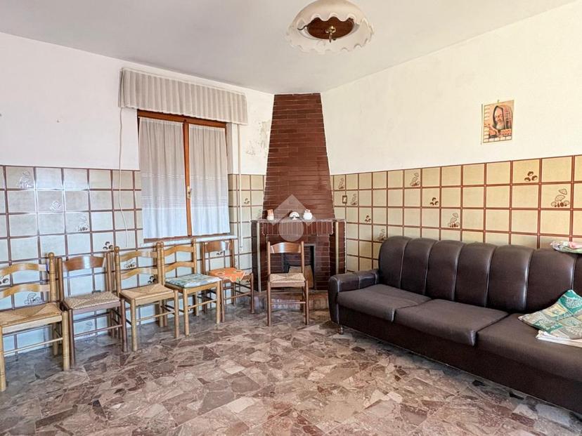 Casa indipendente in Via IX di Via Nazionale, Botricello — foto 3 di 5