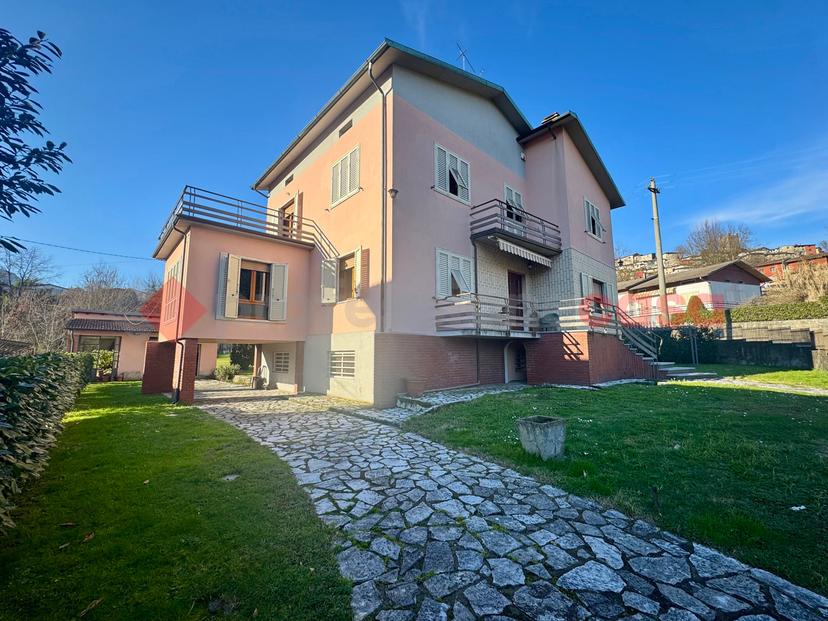 Villa in Via del Pruno- Ghivizzano 9, Coreglia Antelminelli — foto 3 di 5