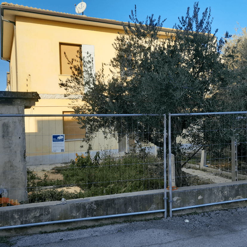 Casa indipendente in Via Litoranea 154, Mondolfo