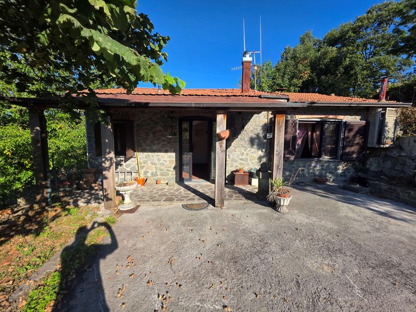 Villa unifamiliare in Via Santa Maria 15, Piazza al Serchio — foto 3 di 5