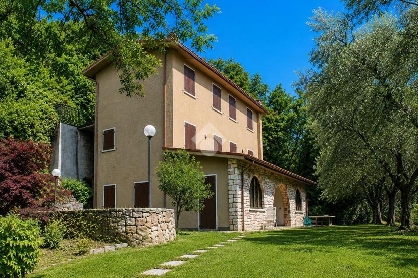 Villa in Via Mazurine, Torri del Benaco — foto 2 di 5