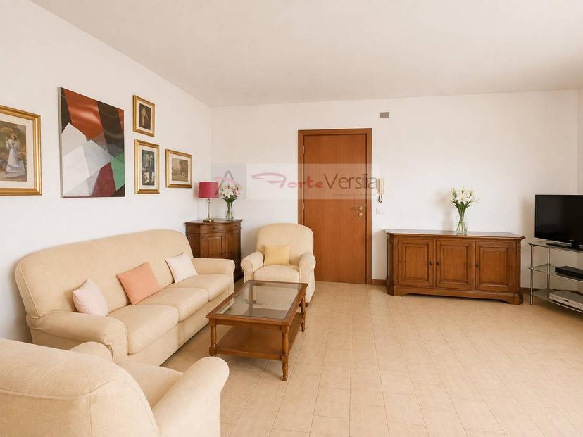 Bilocale in Via Santa Maria al Rio 89, Pietrasanta — foto 3 di 5