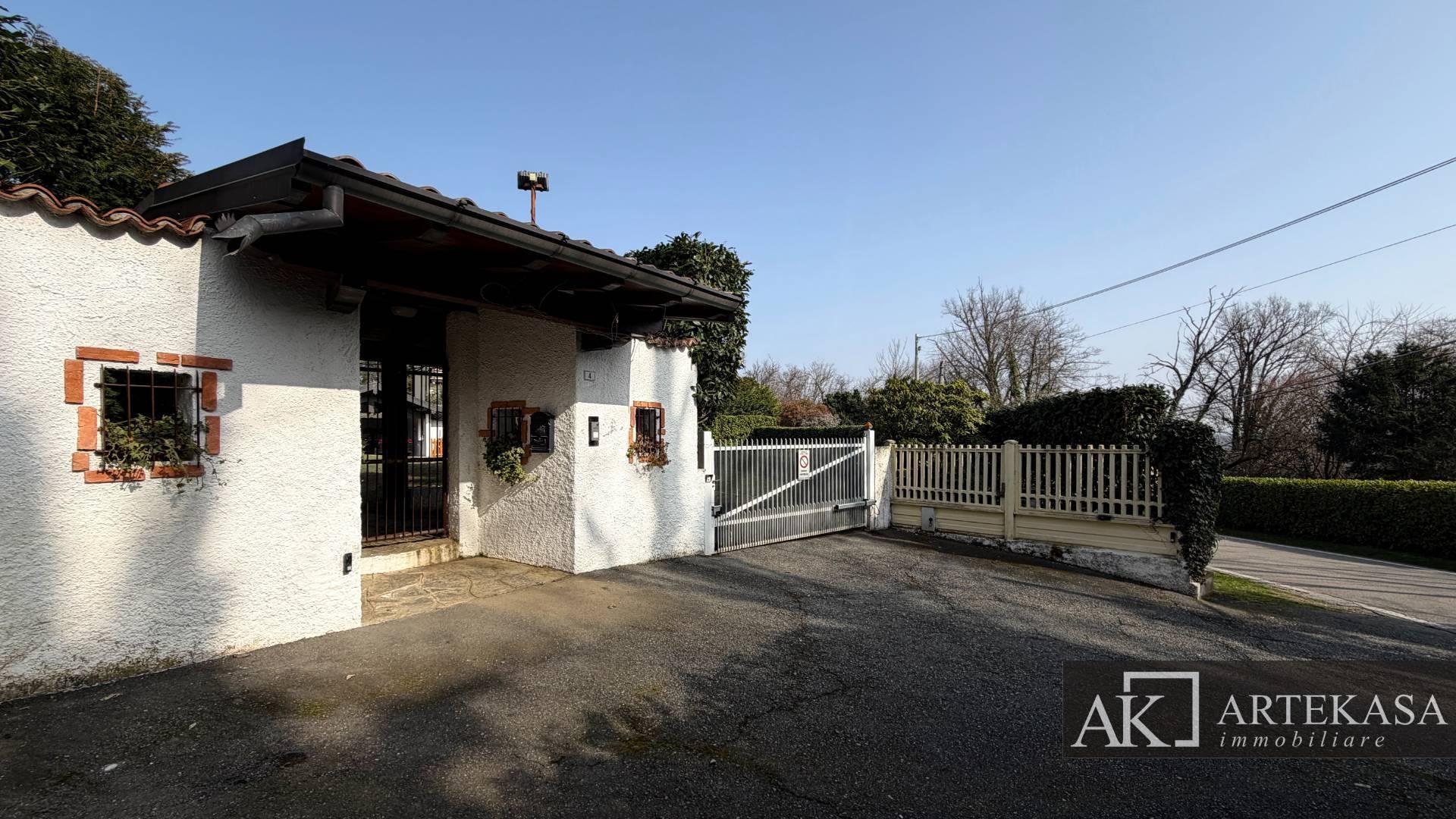 Villa in Frazione Gagnano, Borgo Ticino