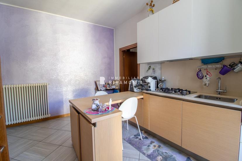Trilocale in Via Giuseppe Mazzini 3, Galbiate