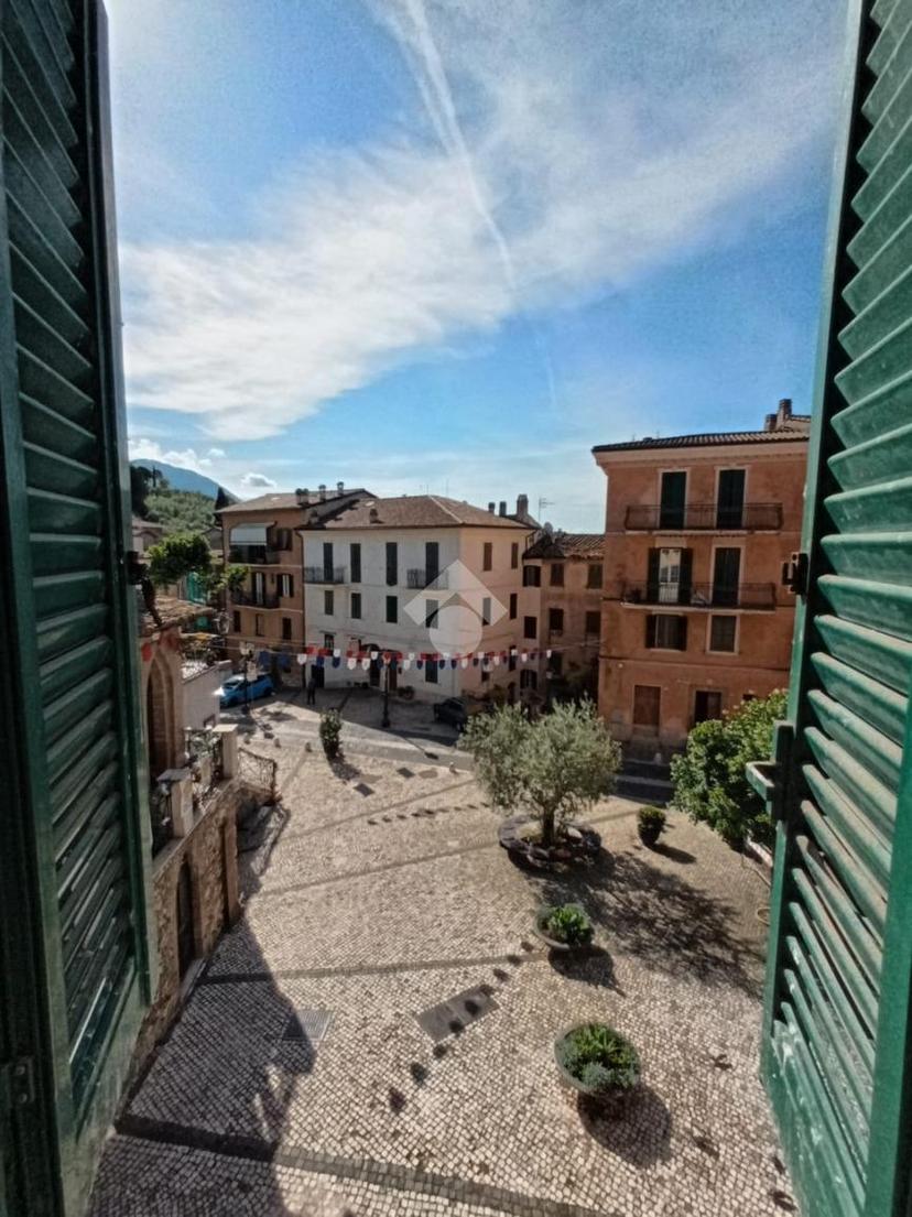 Appartamento in Piazza San Rocco 8, Olevano Romano — foto 2 di 5