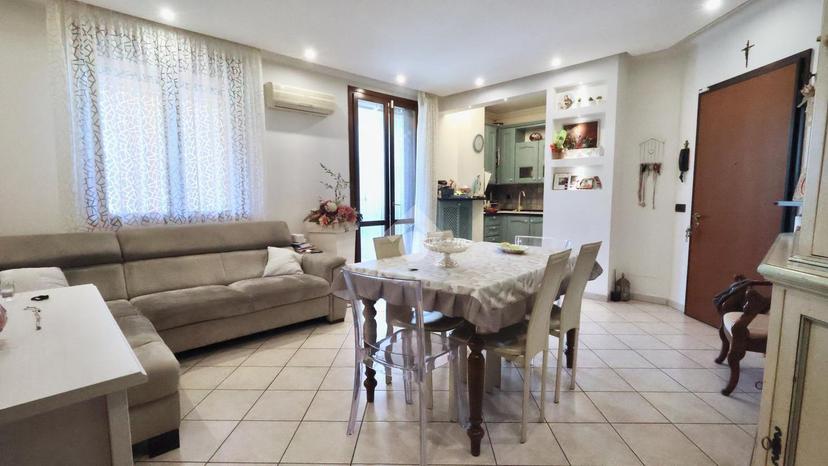 Trilocale in Via Lorenzo Ghiberti 00, Reggio nell'Emilia — foto 5 di 5
