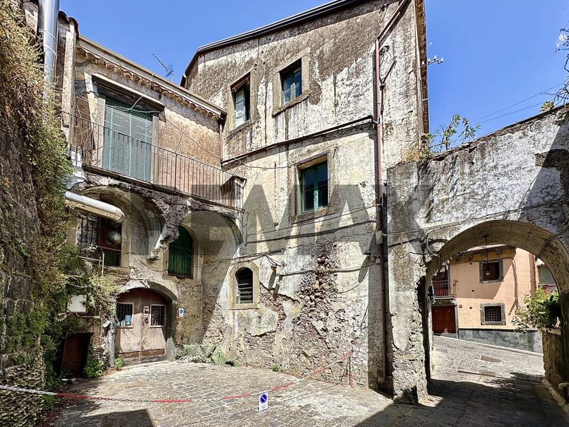 Casa indipendente in Via Federico Secondo 14, Castiglione di Sicilia — foto 4 di 5