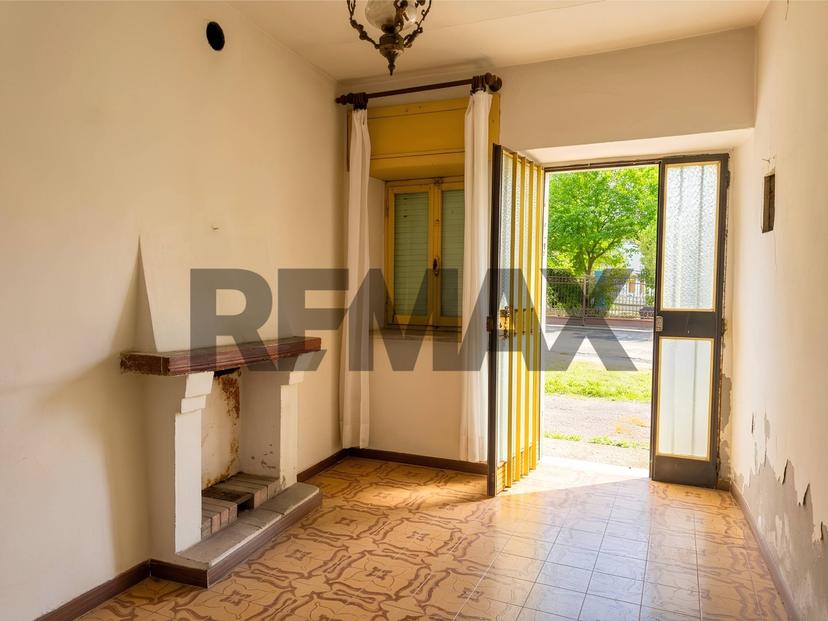 Casa indipendente in Via Pianzo Montae Sopra Montale 15, Casina — foto 2 di 5
