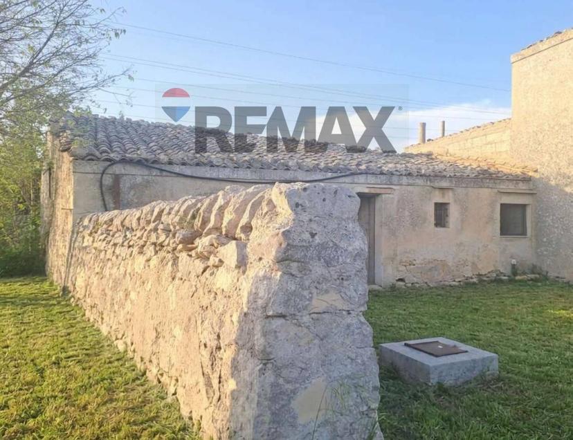 Rustico in C.da Serra Garofalo, Ragusa — foto 2 di 5