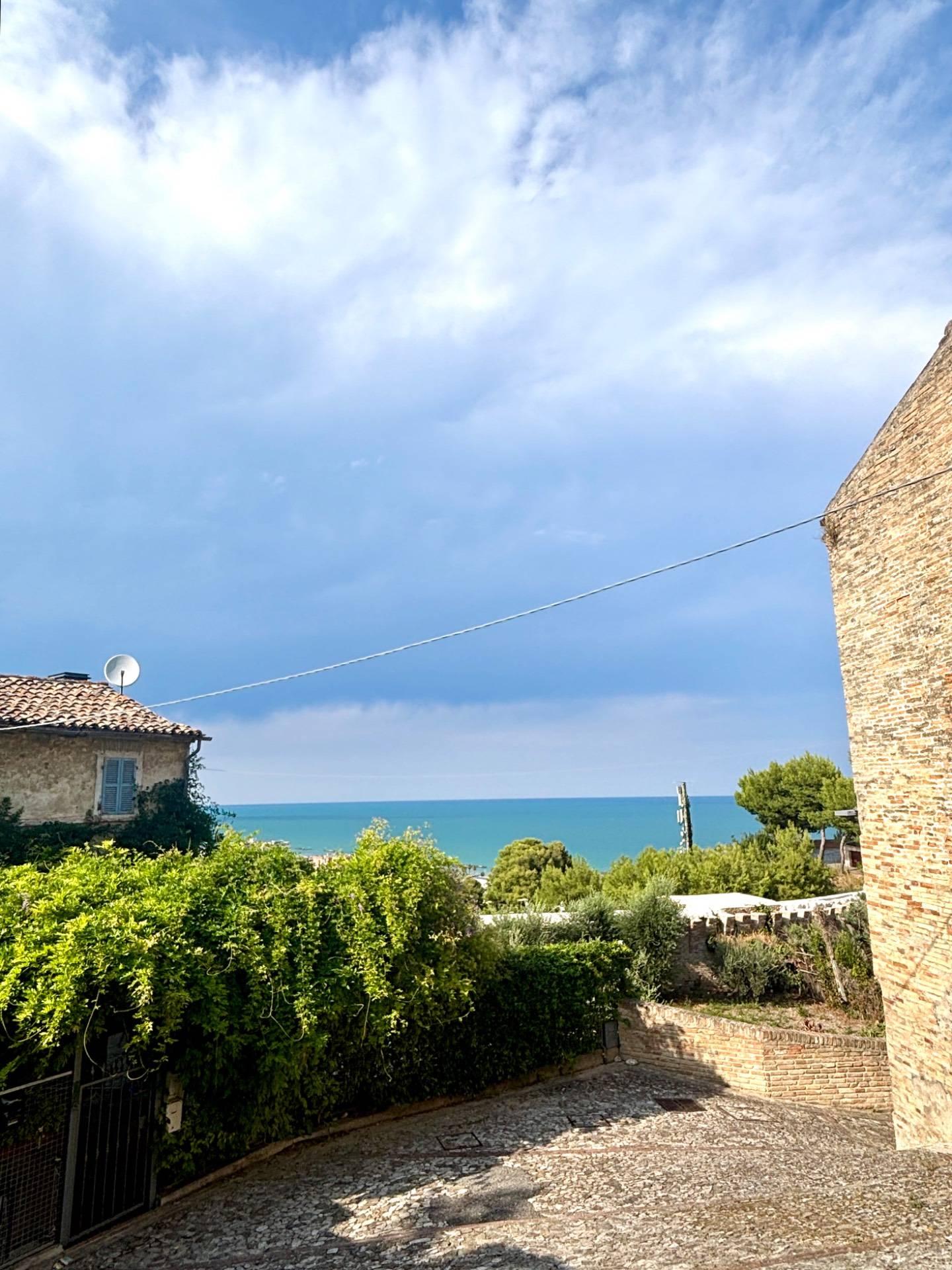 Casa indipendente, Cupra Marittima