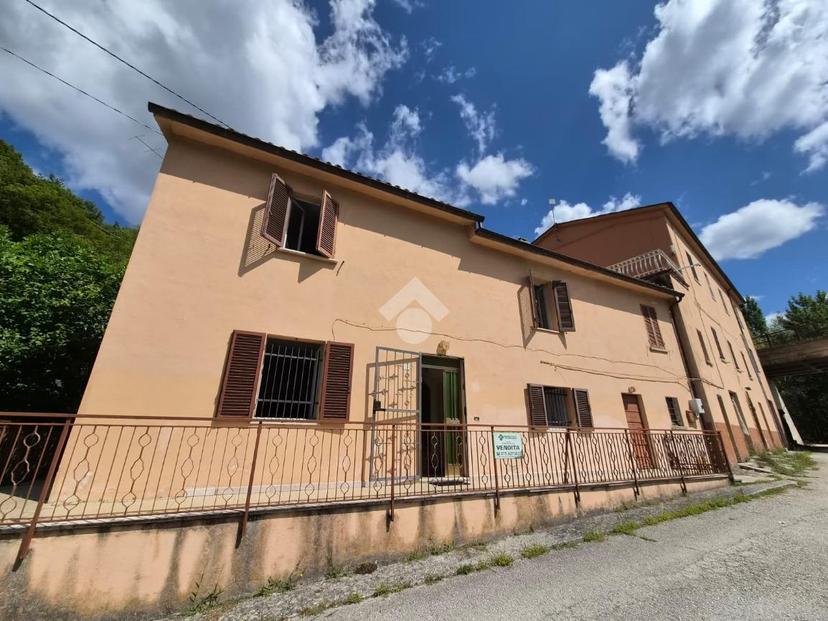 Casa indipendente in Loc. Valderchia, Gubbio — foto 5 di 5
