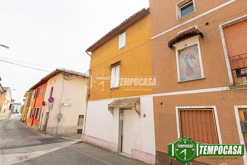 Casa indipendente in Via XI Febbraio, Bagnolo Cremasco — foto 2 di 5