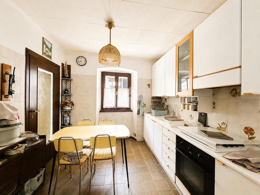 Casa indipendente in Via Venosta 35, Lovero — foto 3 di 5