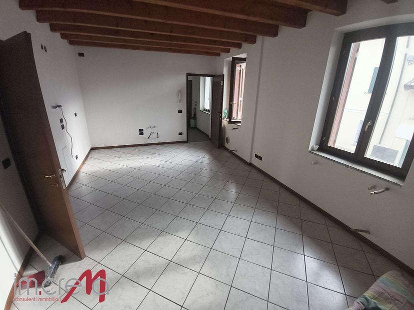 Trilocale in Via Castello, Genivolta — foto 3 di 5