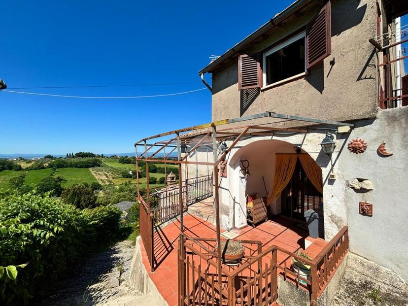 Casa indipendente in Vocabolo Colle Tarocco, Calvi dell'Umbria — foto 2 di 5