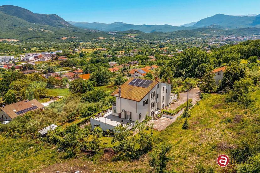 Villa in Via dell'Acqua Zolfa 11, Isernia — foto 3 di 5