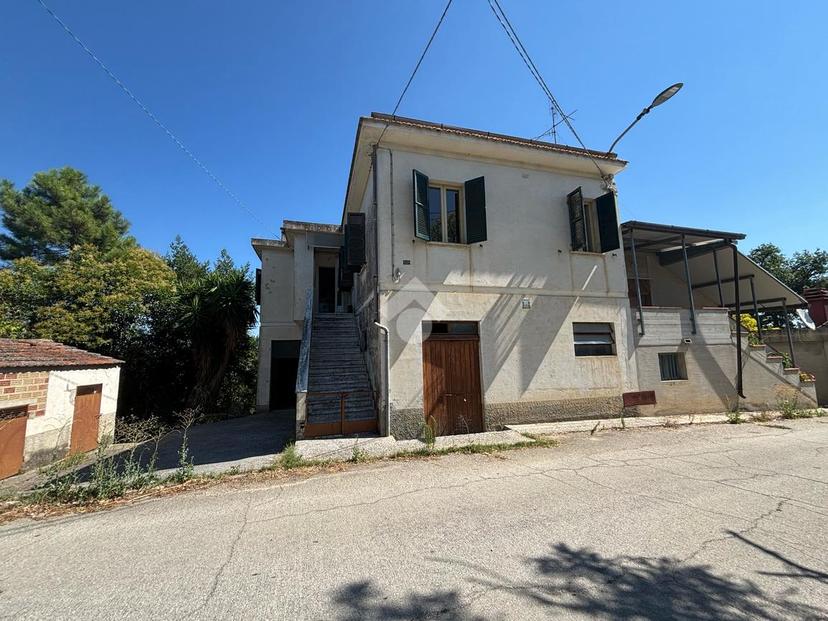 Casa indipendente in Contrada Artemisio 32, Cellino Attanasio — foto 5 di 5
