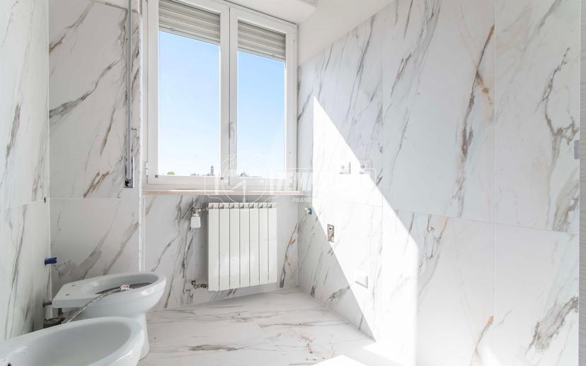 Trilocale in Via Leonardo da Vinci 15, Gorla Maggiore — foto 3 di 5