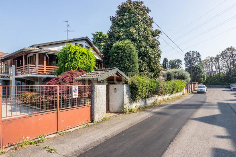 Villa in Via Papa Luciani 11, Corbetta — foto 5 di 5