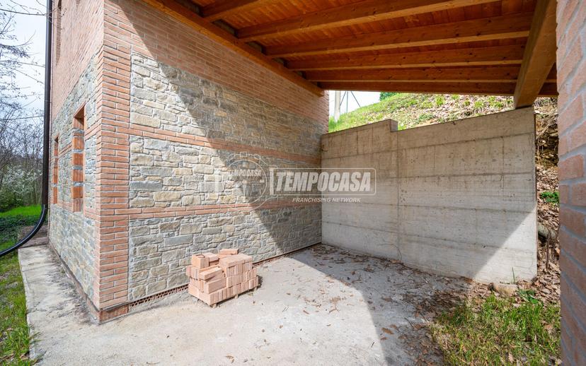 Casa indipendente in Via Montefalcone, San Polo d'Enza — foto 5 di 5