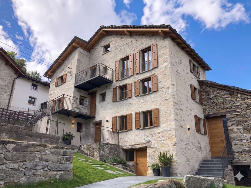 Rustico in Olmo, San Giacomo Filippo — foto 2 di 5