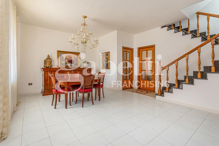 Villa in Via San Lorenzo 21, Mugnano di Napoli — foto 2 di 5