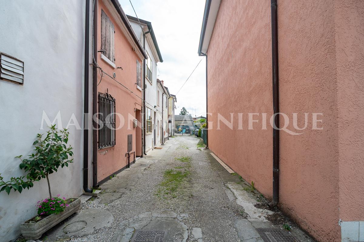 Bilocale in Via Vicolo Ticino, Lagosanto