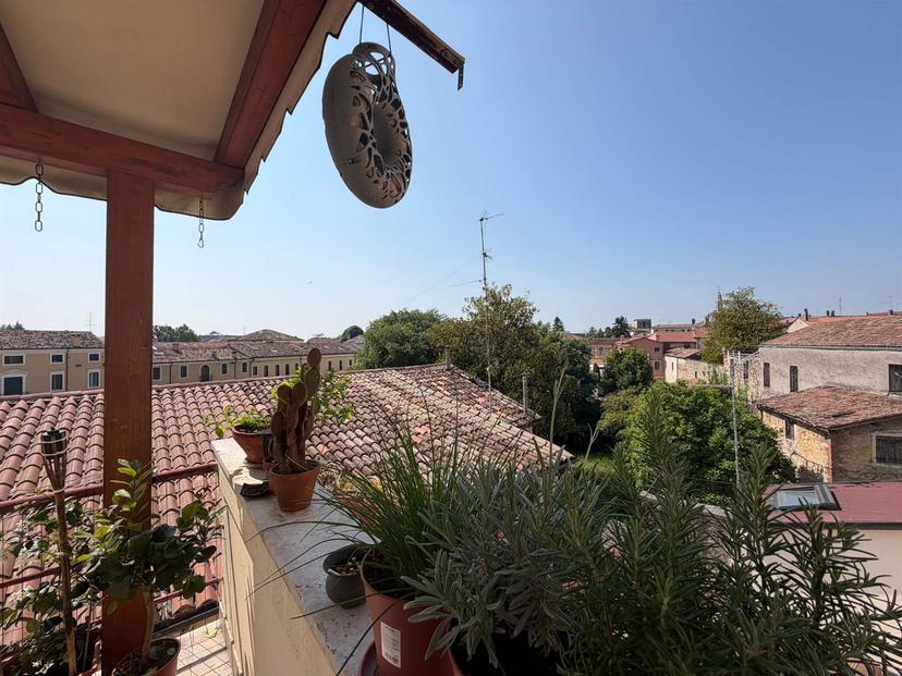 Appartamento in Via Garibaldi, Lonigo — foto 3 di 5