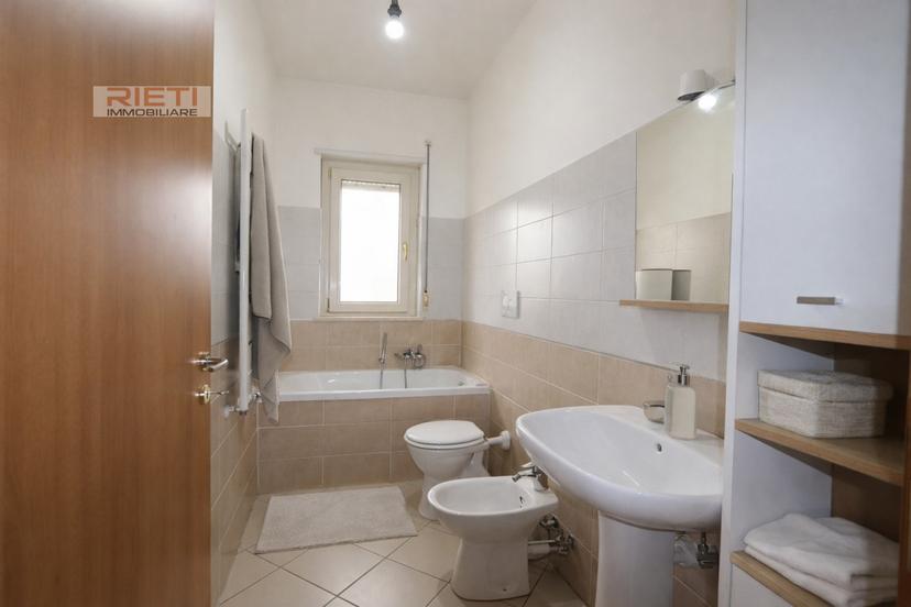 Villa a schiera in Via Giovanni Marconicchio, 20, Rieti — foto 2 di 5