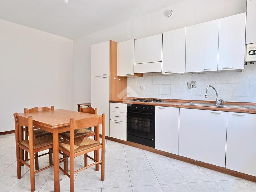 Bilocale in Via Arno 2, Reggio nell'Emilia — foto 5 di 5