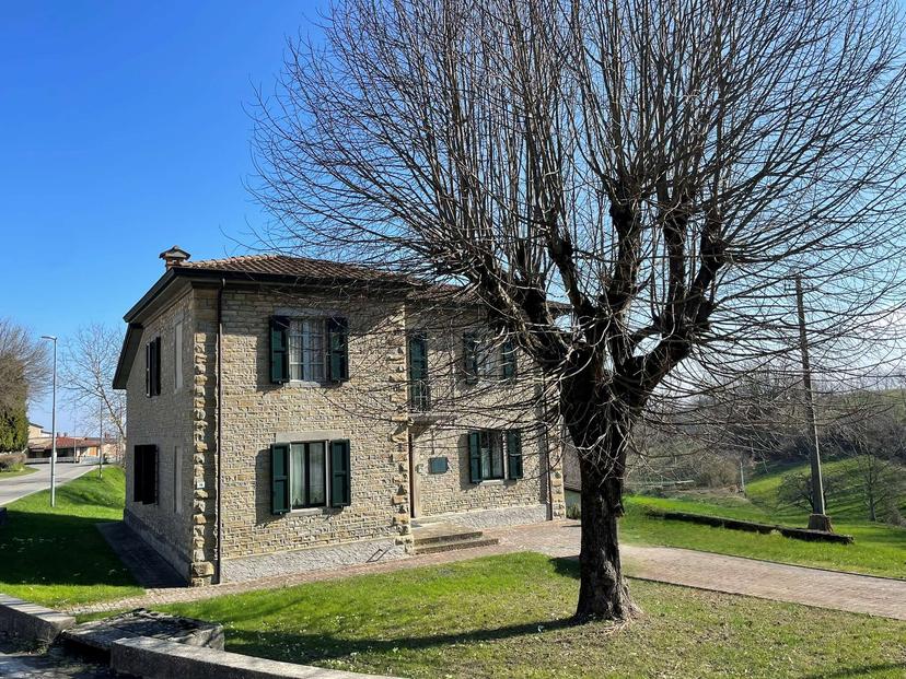 Casa indipendente in Ariolla, Neviano degli Arduini — foto 3 di 5