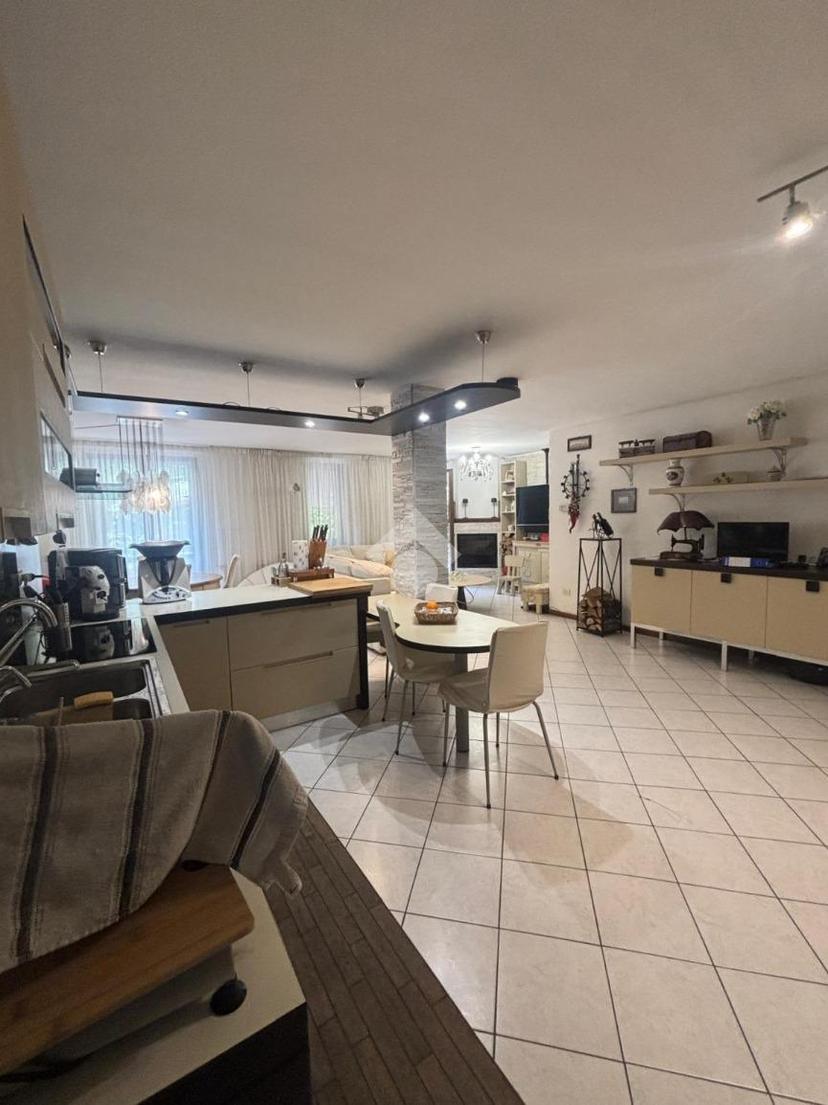 Trilocale in Via Castellazzo 45, Pregnana Milanese — foto 5 di 5